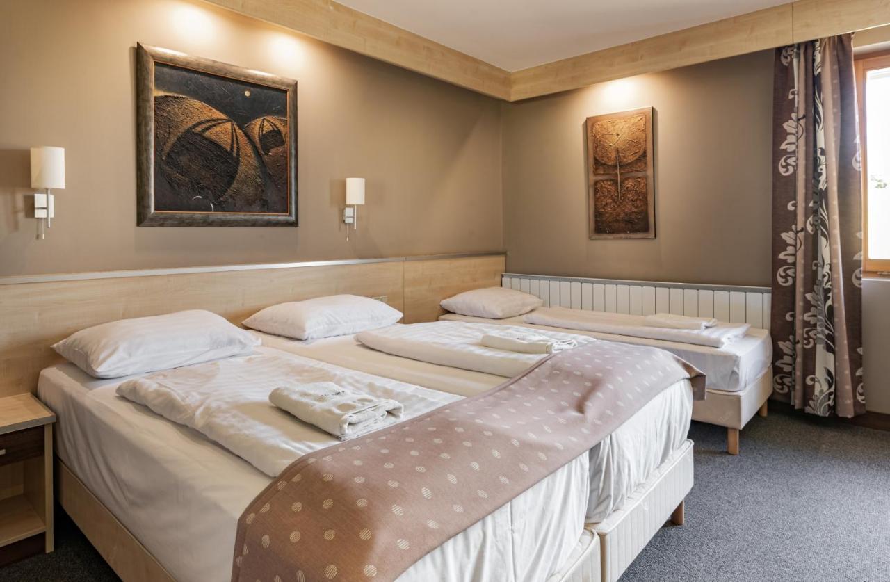 Hotel Vineyard Inn - Szoloskert Kanije Dış mekan fotoğraf