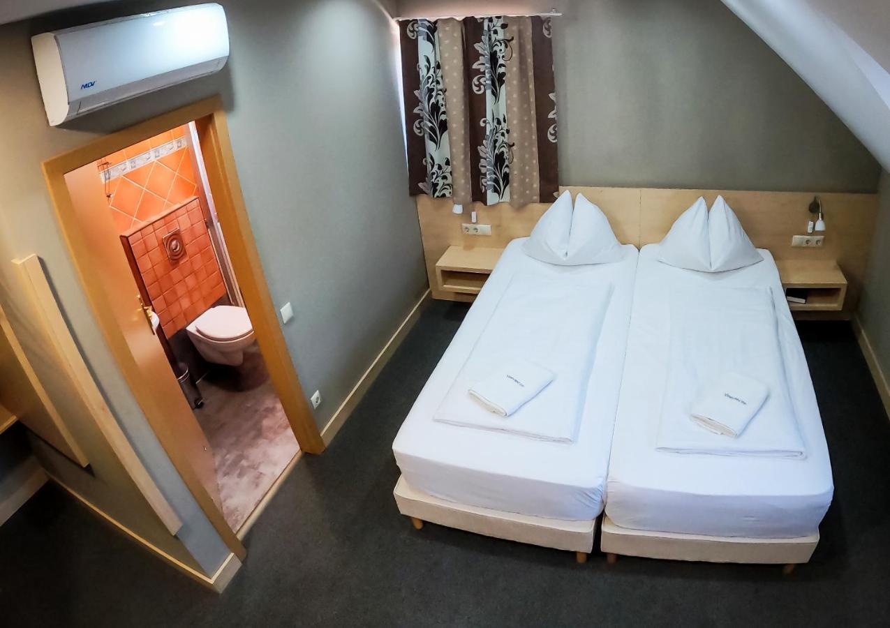 Hotel Vineyard Inn - Szoloskert Kanije Dış mekan fotoğraf