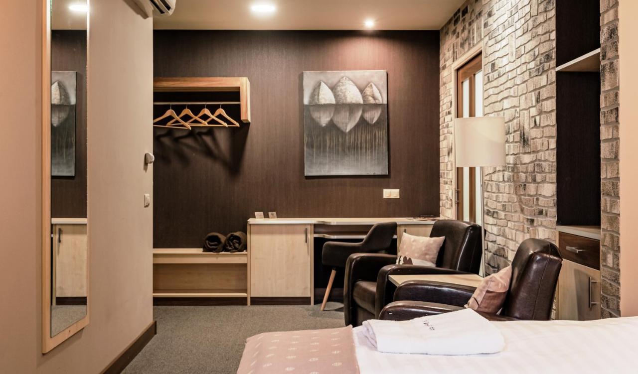 Hotel Vineyard Inn - Szoloskert Kanije Dış mekan fotoğraf
