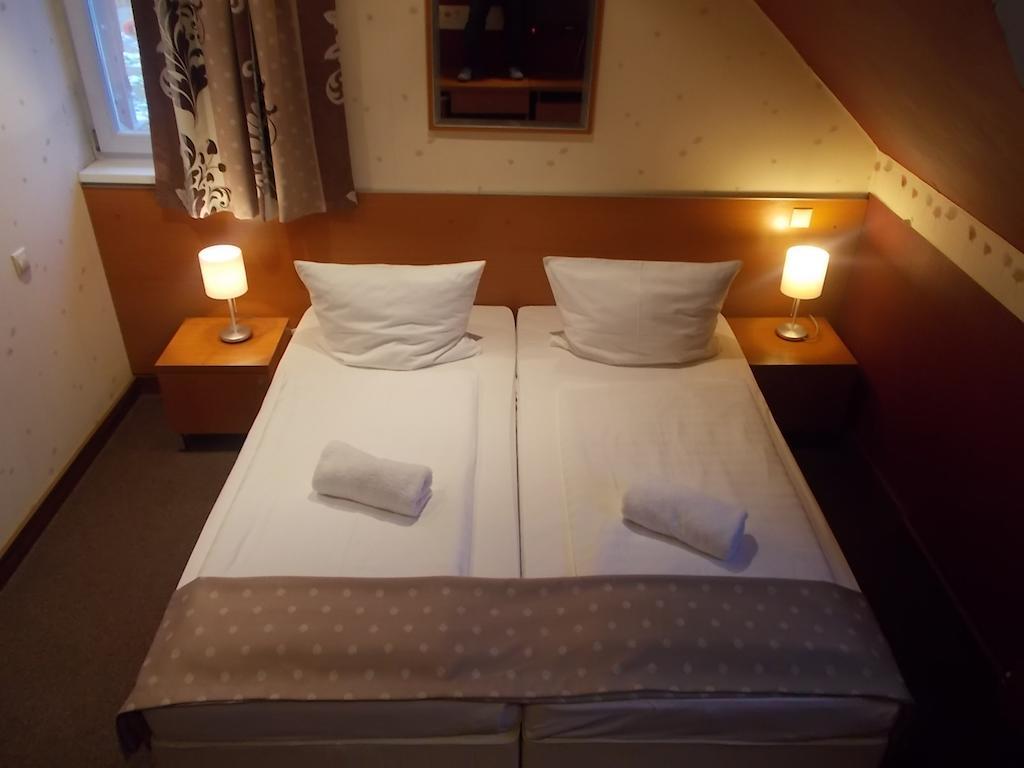 Hotel Vineyard Inn - Szoloskert Kanije Dış mekan fotoğraf