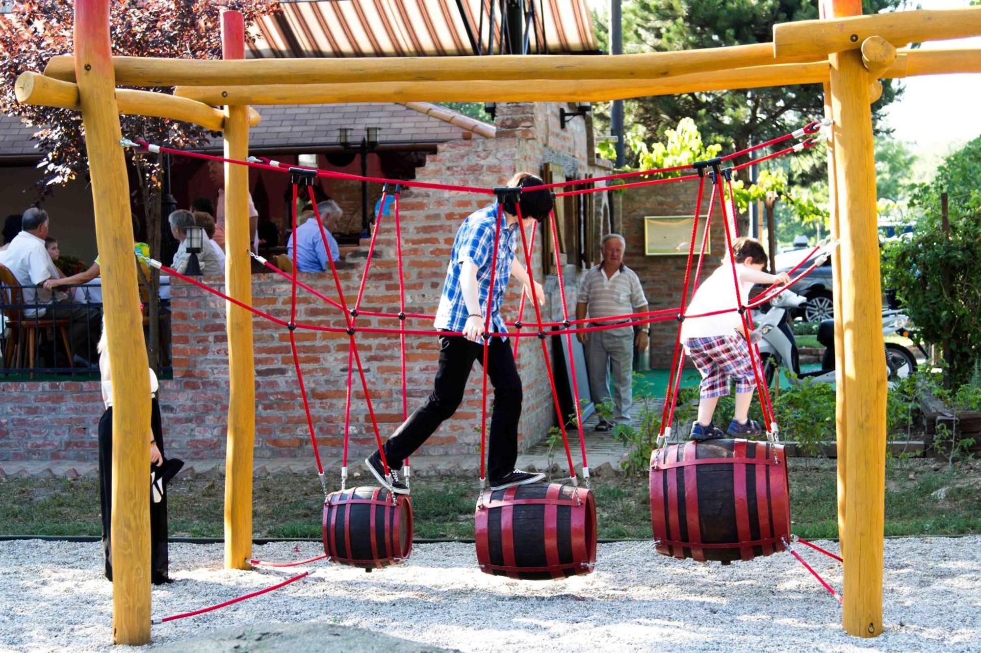 Hotel Vineyard Inn - Szoloskert Kanije Dış mekan fotoğraf